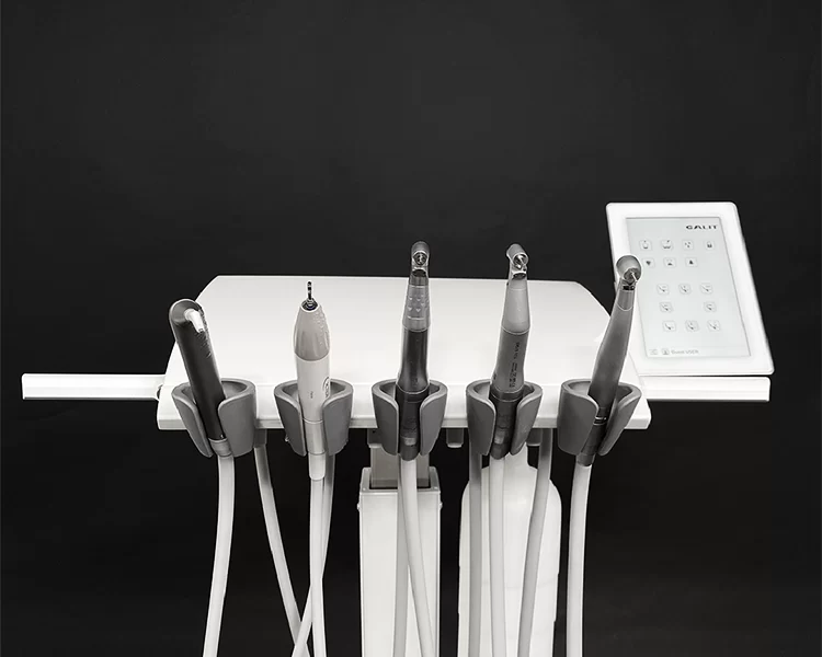 Блок Блок лікаря з сенсорною панеллю / The mobile doctor console Cart -5 with a touchscreen control panelлікаря з сенсорною панеллю / The mobile doctor console Cart -5 with a touchscreen control panel