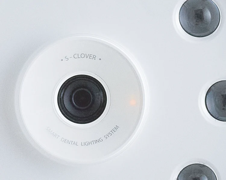 Стоматологічний світильник X5 PLUS з вбудованою камерою